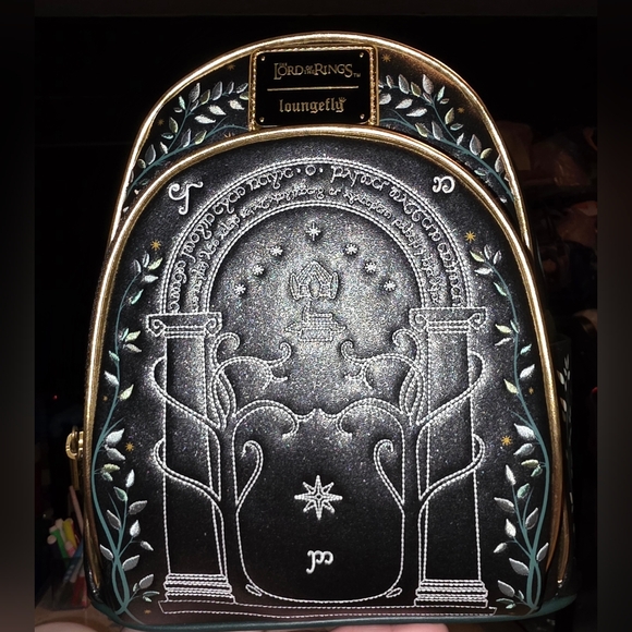 NEW! Loungefly The Lord of the Rings Doors of Durin GID Mini Backpack + Wallet - Picture 7 of 12